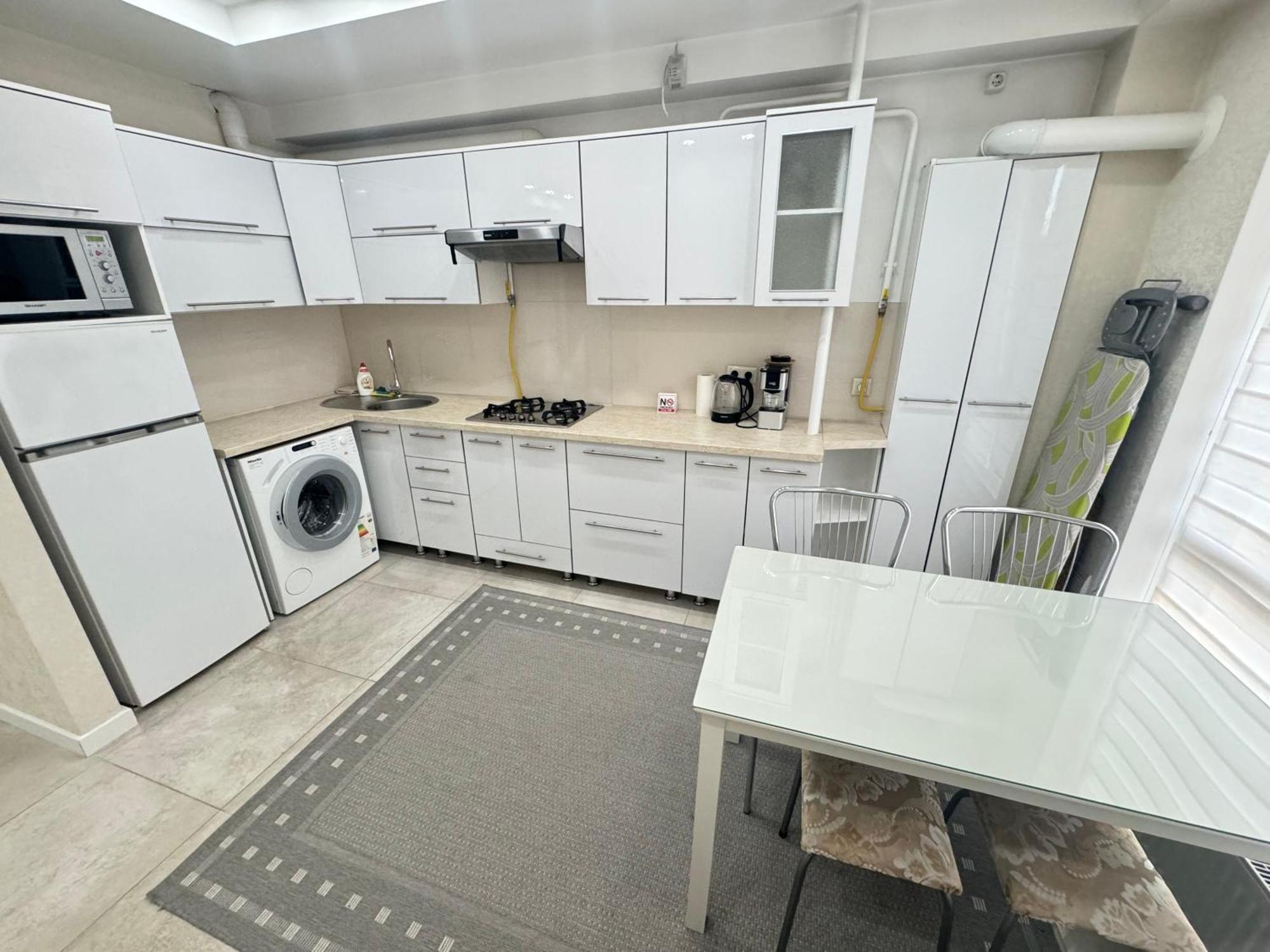 New Lux Apartment In Chisinau Luaran gambar